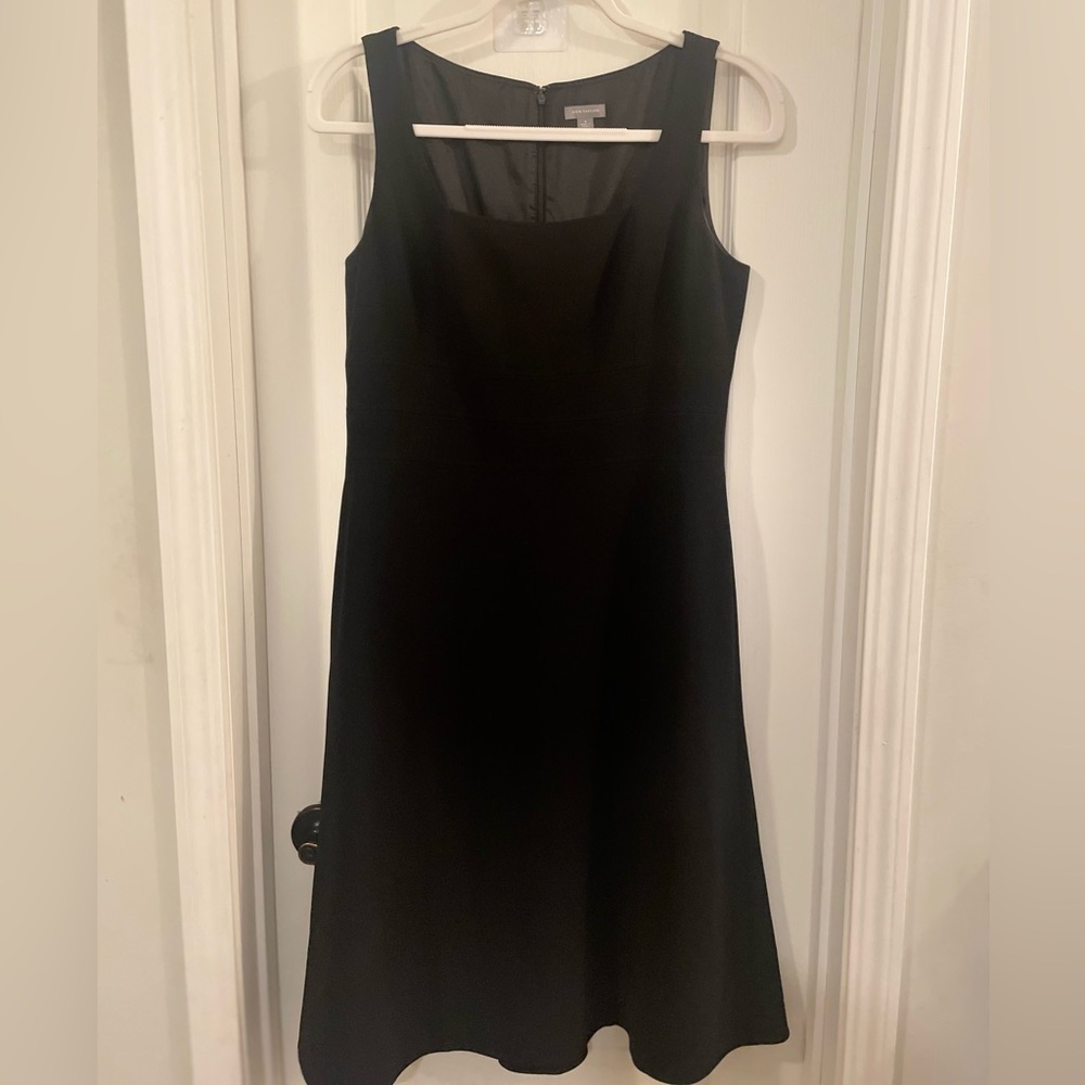 ANN TAYLOR Black Sleeveless Dress Sz 6 worn once